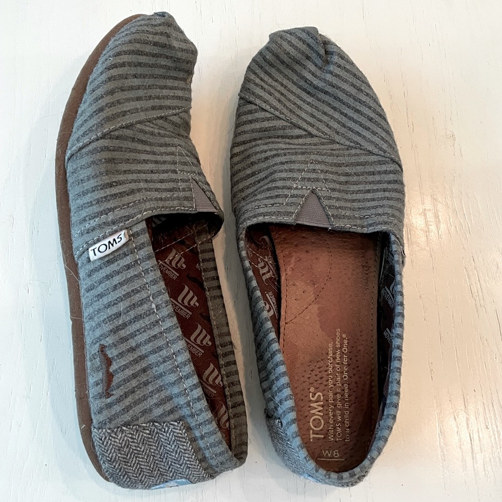 Tom’s blue stripe with tweed heel detail
